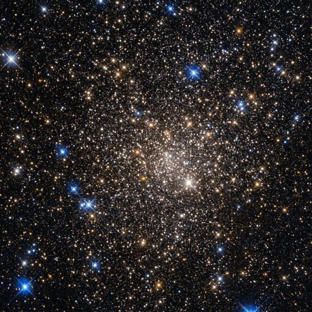 High-resolution Hubble image of Terzan 1, a dense globular cluster located in the Milky Way’s galactic bulge, packed with ancient stars of varying brightness.